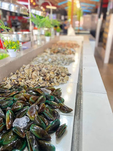 Comentarii opinii despre Ann Steamboat & Grill House