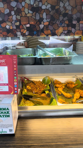 Opinii despre Warung Nasi Lemak Singgahrasa în Kota Kinabalu - Gastronomi dan perhotelan