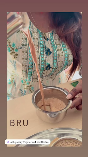 Opinii despre Sathiyanery Vegetarian Food Centre în Kuala Lumpur - Gastronomi dan perhotelan