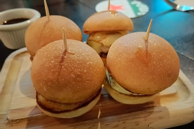 Bottle and Boar (by Jarrod & Rawlins)