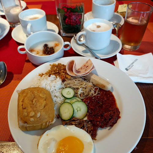 Comentarii opinii despre Melting Pot Cafe