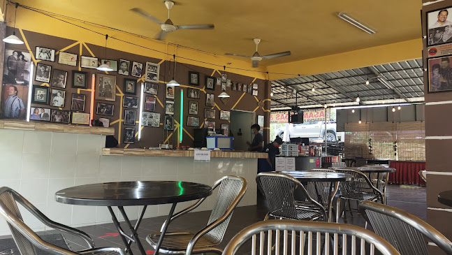 Comentarii opinii despre Warong Asam Pedas & Salai PRamli