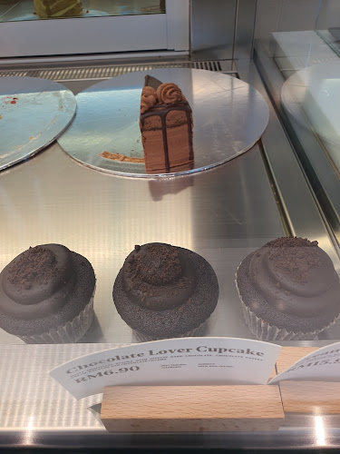 Comentarii opinii despre ZUS, Coffee Meets Pastry - 1 Utama Shopping Centre