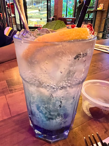 Bali Bali Cafe - Gastronomi dan perhotelan