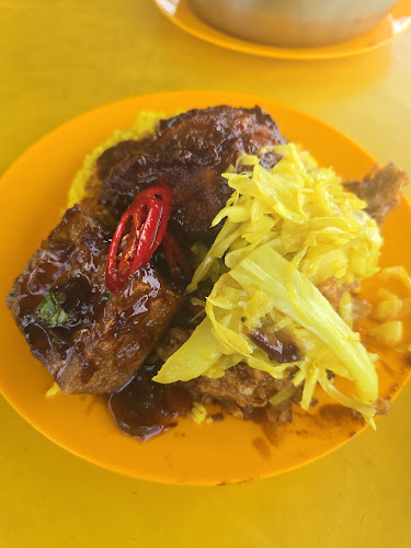 Opinii despre Nasi Royale Tok Ayah ( Original Malay Nasi Kandar ) în Gopeng - Gastronomi dan perhotelan