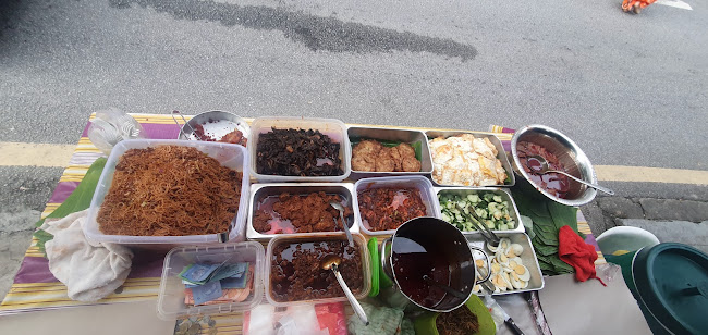 Nasi Lemak Kukus Kampung Baru