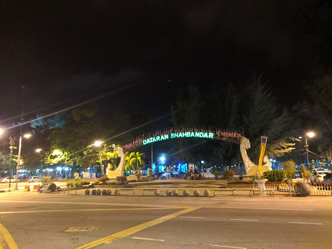 Comentarii opinii despre Kedai Makan MYM