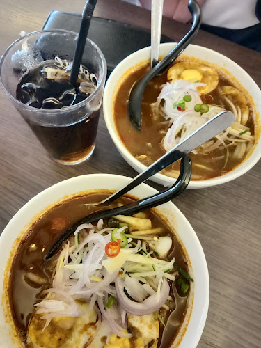 Comentarii opinii despre Sitiawan Strawberry Kafe