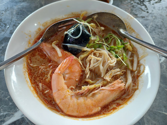 Warong 2000 Petra Jaya - Kuching