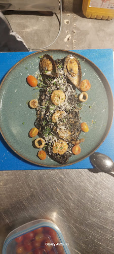 Comentarii opinii despre Vibes & Chill SkyBar