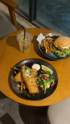 Comentarii opinii despre Higher Ground