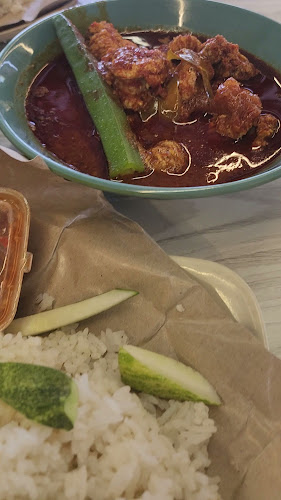 Asam Pedas Apak @ Perhentian Kuih Kampong - Gastronomi dan perhotelan