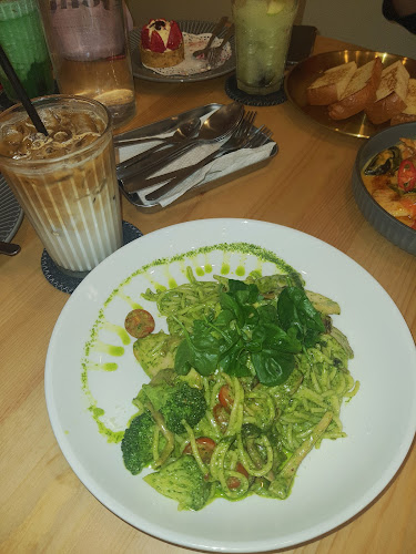 Jomo Eatery Kuala Nerus - Gastronomi dan perhotelan