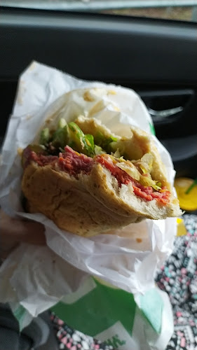 Comentarii opinii despre Subway @ BHPetrol Taman Perling
