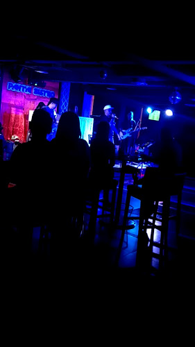 Pantai Bistro - Gastronomi dan perhotelan