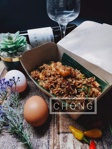 Opinii despre CHONG Charcoal Seafood Char Kuey Teow 炭烧海鲜炒粿条 în George Town - Gastronomi dan perhotelan