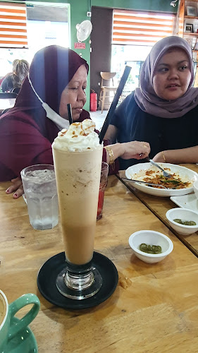 Opinii despre Wellesley Coffee Joint în Seberang Jaya - Gastronomi dan perhotelan