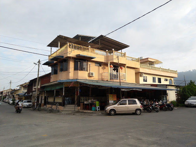 Unnamed Road, Kampung Perting, 28700 Bentong, Pahang