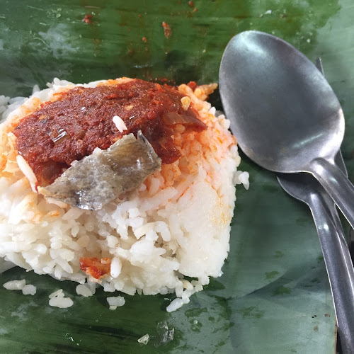 Comentarii opinii despre Kedai Makanan & Minuman Ikhbal