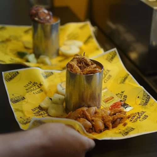 Opinii despre Nasi Kukus Tonggek Meru Raya Ipoh în Ipoh - Gastronomi dan perhotelan