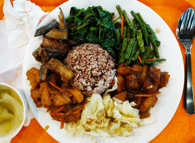 Vege Garden - Gastronomi dan perhotelan