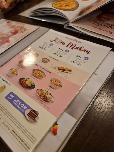 Secret Recipe Aeon Station 18