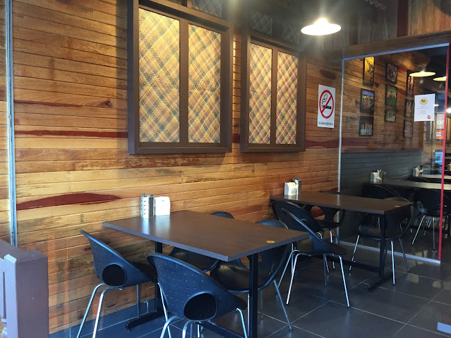 Opinii despre Ayam Gepuk Pak Gembus Kuala Terengganu în Kuala Terengganu - Gastronomi dan perhotelan