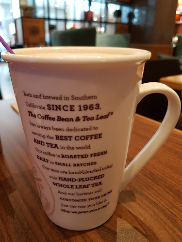 Comentarii opinii despre The Coffee Bean & Tea Leaf