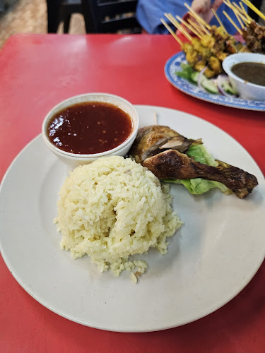 Opinii despre Arena Irzati Nasi Ayam în Kuala Kangsar - Gastronomi dan perhotelan