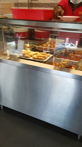 Ratha Curry Fish Head - Gastronomi dan perhotelan