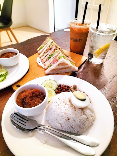 Ausemist Coffee Cafe - Kuala Dungun