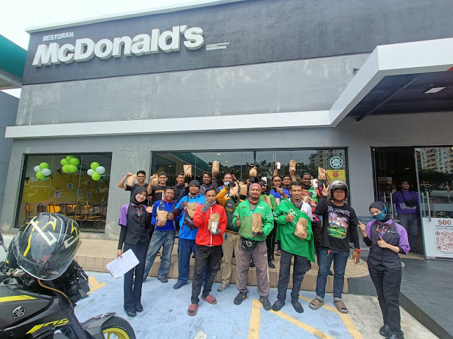 Comentarii opinii despre McDonald's Petronas USJ 1 DT