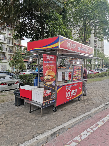 Akie Burger Presint 16