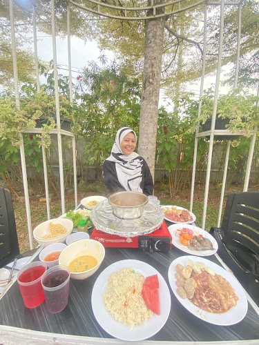 Comentarii opinii despre THE GARDEN STEAMBOAT | HOUSE OF STEAMBOAT