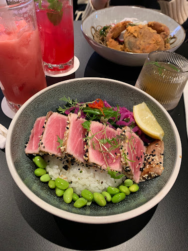 Comentarii opinii despre V88 Cafe & Bar Starhill