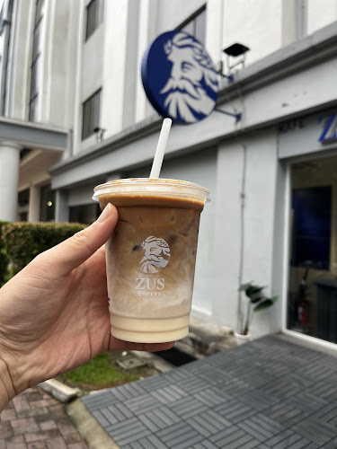 ZUS Coffee