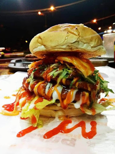 Opinii despre Hana Burger Dungun în Kuala Dungun - Gastronomi dan perhotelan