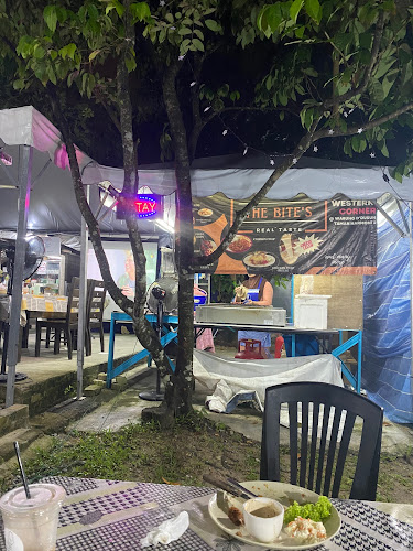 Opinii despre KOPIXWarong D'DUSUN în Kajang - Gastronomi dan perhotelan