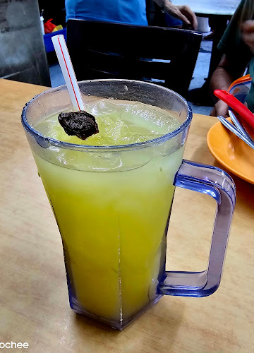 168 Claypot Chicken Rice