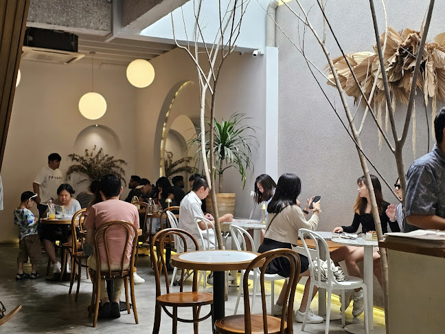 Picco Polo Cafe - Gastronomi dan perhotelan