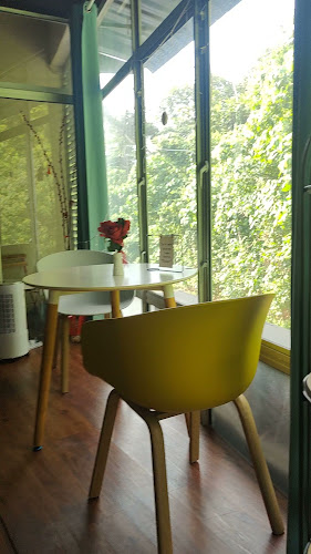 Class Meet Cafe And Boutique