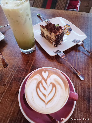 Bali Bali Cafe - Teluk Intan