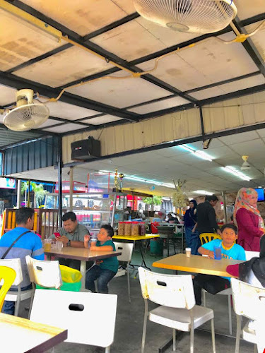 Kedai Makan Bang Basri - Gastronomi dan perhotelan