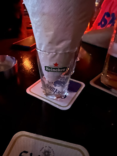 Opinii despre Why Not Kitchen & Bar în Kuala Lumpur - Gastronomi dan perhotelan