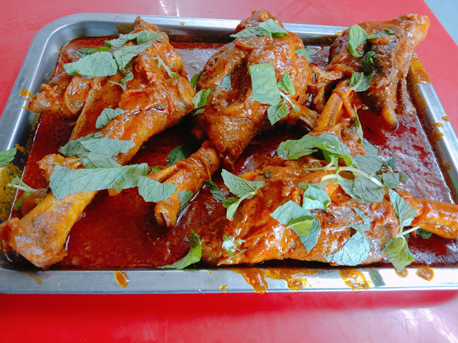 Nasi Kandar Wira (Hieshani)