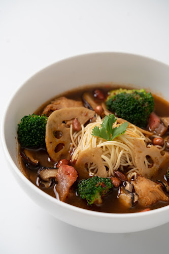 Opinii despre Roots Mount Austin (Relocating, To be announced) în Johor Bahru - Gastronomi dan perhotelan