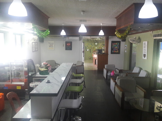 Opinii despre Hani Steamboat Rest House Temerloh în Temerloh - Gastronomi dan perhotelan