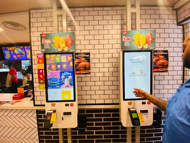 McDonald's - Gastronomi dan perhotelan