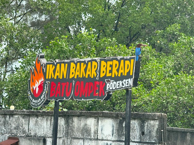 Opinii despre IKAN BAKAR BERAPI BATU OMPEK în Port Dickson - Gastronomi dan perhotelan
