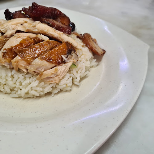 Comentarii opinii despre Lucky Corner Chicken Rice Cafe